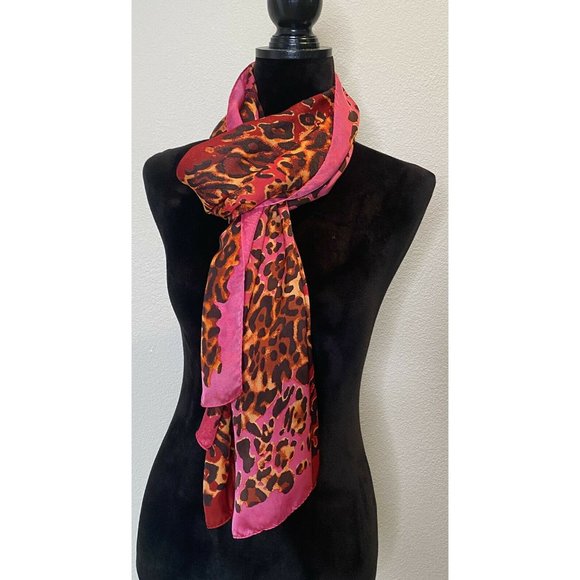 Cynthia Rowley Accessories - Cynthia Rowley Scarf Animal print pink black  Made